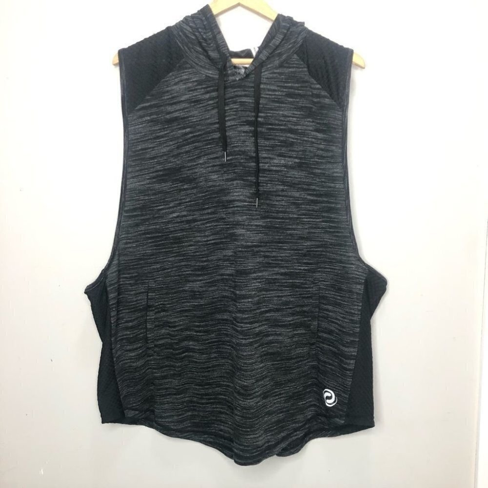 Pennington’s ActiveZone hooded sleeveless Size 2x